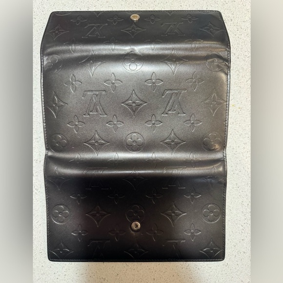 Louis Vuitton LV Monogram Matte Leather Emilie Wallet - Picture 7 of 8